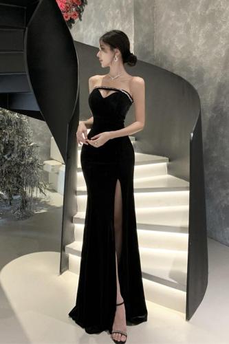 Hot girl slimming velvet side slit long velvet tube top dress