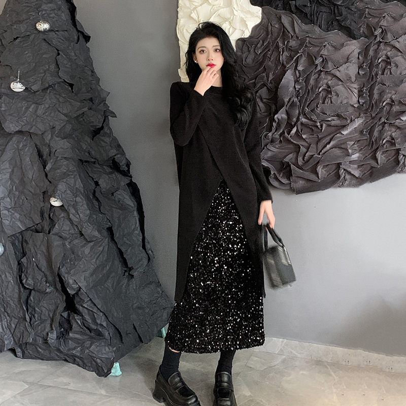 Plus size fat mm right shoulder cross slit medium high collar long sleeve top sequined long skirt two-piece suit looks slim
