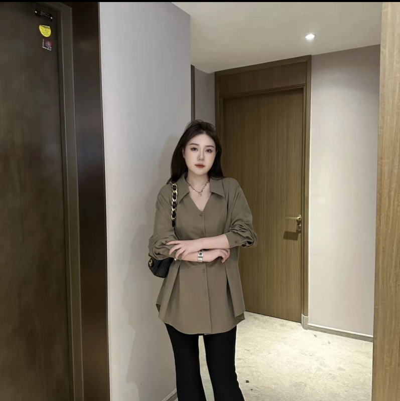 Qiqi recommends plus-size women's fashionable mid-length and versatile shirts with French design