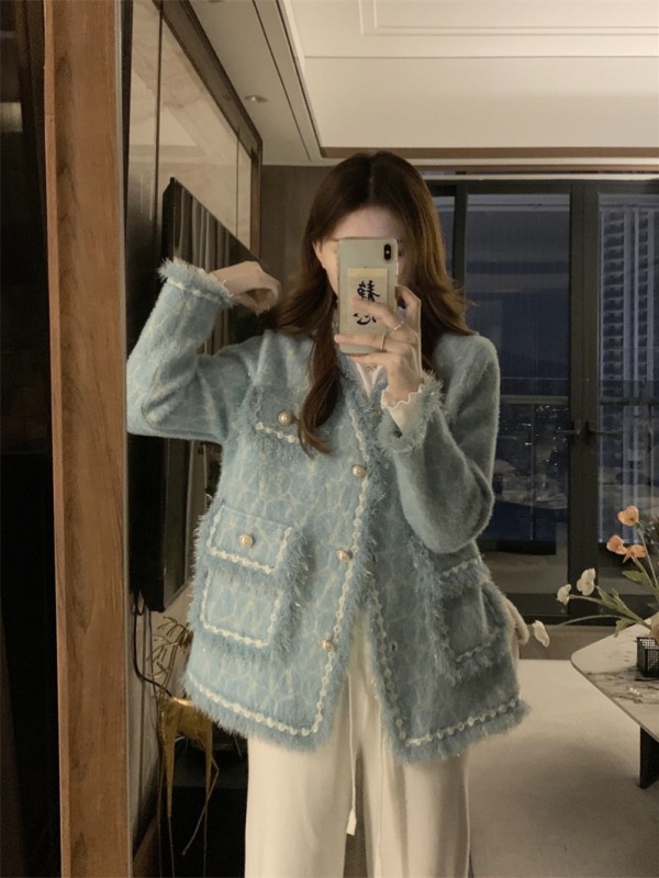 Slightly fat plus size autumn and winter fat sister Xiaoxiang style v-neck tassel coat knitted cardigan
