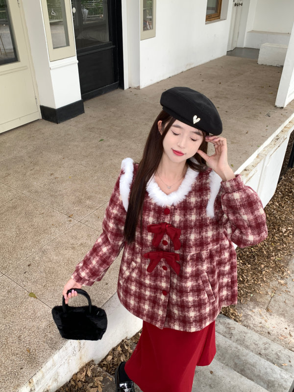 Plus size women's plaid New Year's shirt red short woolen suit