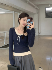 Versatile design, contrasting color straps, fake two-piece bottoming top with earrings