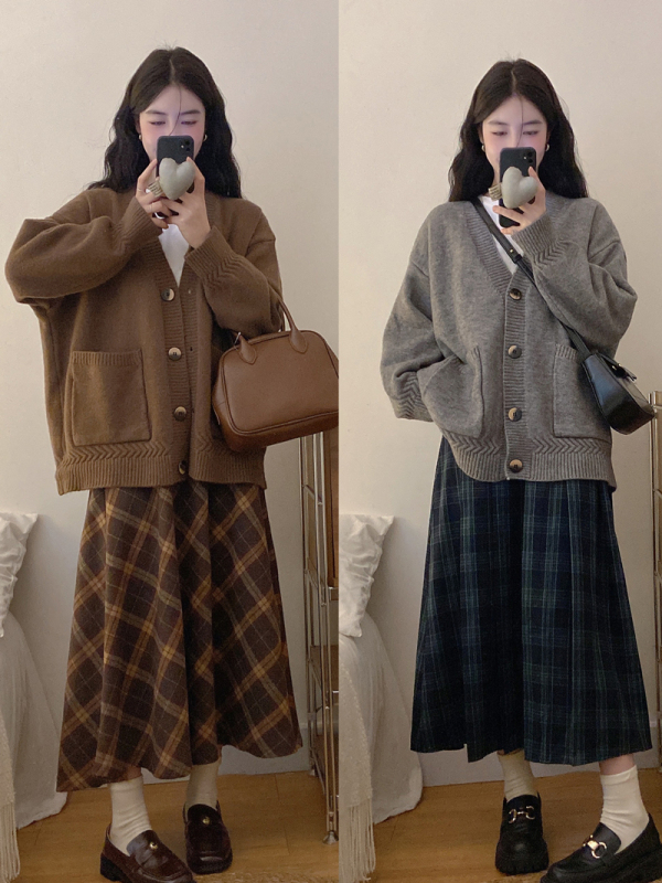 Large size sweater jacket autumn and winter lazy style knitted cardigan + long-sleeved T-shirt + skirt three-piece set