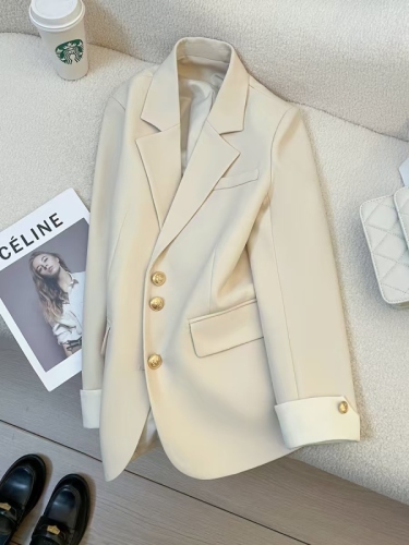 Cream blazer women's 2024 spring and autumn new Korean style design niche fashion temperament commuting small suit