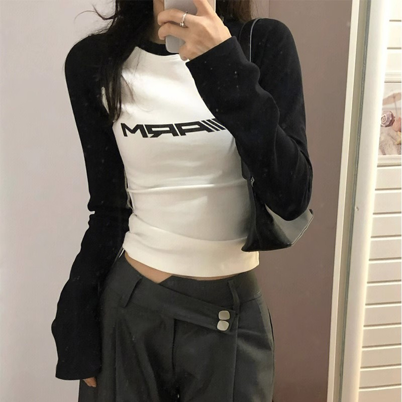 Long-sleeved t-shirt, new autumn slim fit bottoming shirt, niche short hot girl top with design