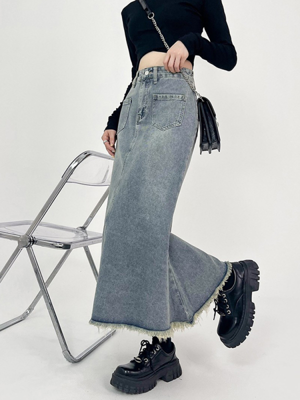 Retro denim skirt for women, spring and autumn high-waisted slimming A-line fishtail skirt raw edge long skirt hip-hugging skirt