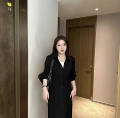 Qiqi recommends plus-size women's French retro fake two-piece dress with unflattering lapels