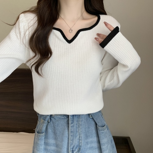 Women's new autumn plus size sweater with contrasting color long-sleeved T-shirt square neck bottoming shirt with slimming top