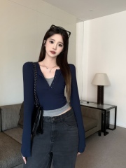 Large size niche design splicing fake two-piece long-sleeved T-shirt women's autumn slimming short top ins