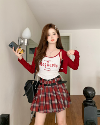 American letter print slim fit T-shirt red plaid skirt college style summer JK suit