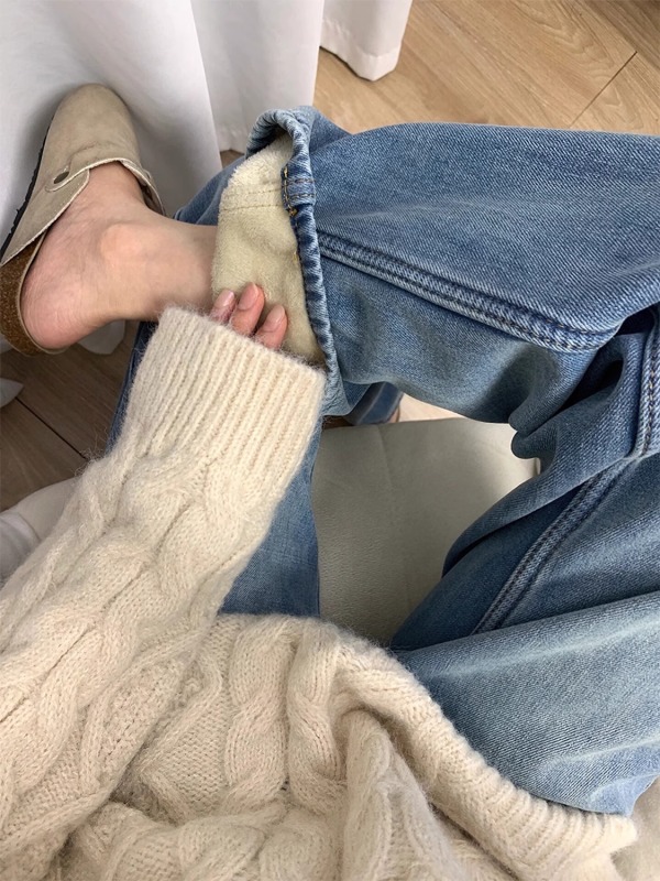 Velvet thickened retro blue straight jeans for women in autumn and winter for fat girls mm high waist loose slimming wide leg trousers