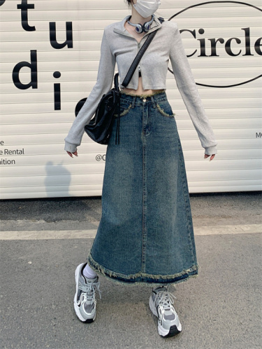 Retro high-waisted A-line mid-length denim skirt for women autumn new niche loose and slim skirt