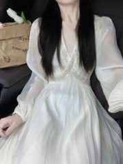Autumn new fairy dress French high-end temperament high-end exquisite pure white long-sleeved dress for women