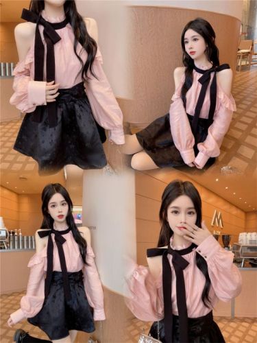 Pink fungus-edged off-shoulder long-sleeved shirt for women spring and autumn 4 new style high-end temperament halterneck short top