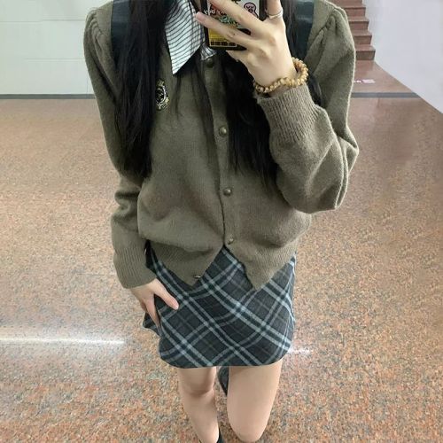 American retro plaid hip-hugging short skirt for women, new autumn and winter design niche slimming A-line skirt