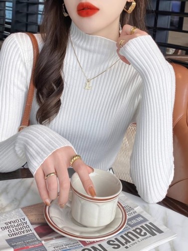 Sweater women's new winter half turtleneck knitted bottoming sweater with white western style top inside autumn and winter