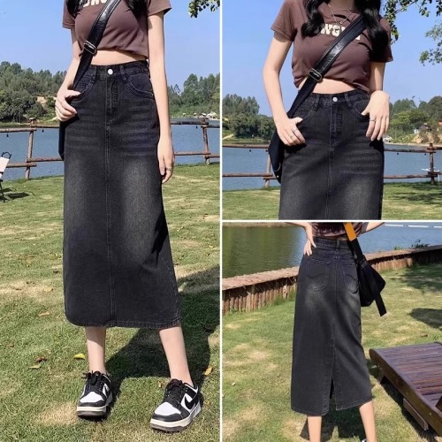 Large size black and gray denim skirt women's new pear-shaped figure covering the crotch and slimming slit mid-length A-line skirt