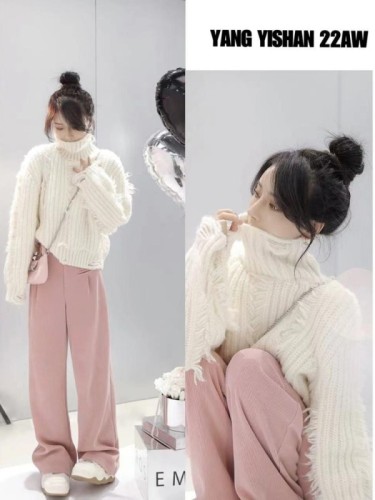 Small Internet celebrity fashion ripped tassel turtleneck pullover sweater early autumn new casual loose top trend