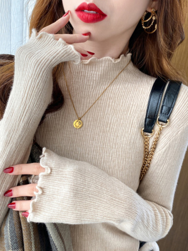 Half turtleneck sweater for women, autumn and winter thickened sweater, fungus top, new style, inner layering shirt