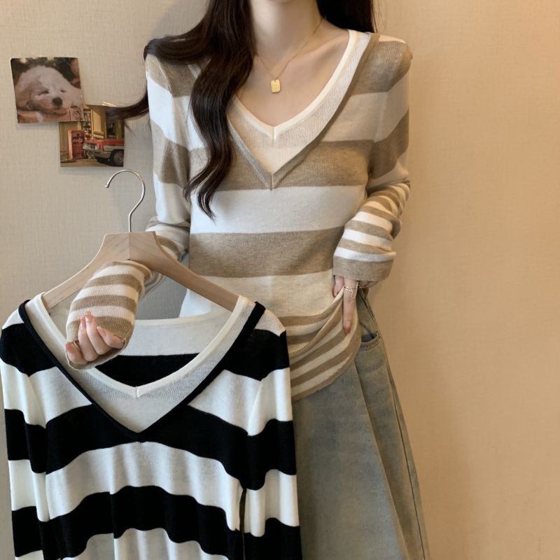 Autumn new large size fat girl fake two-piece striped knitted long-sleeved sweater