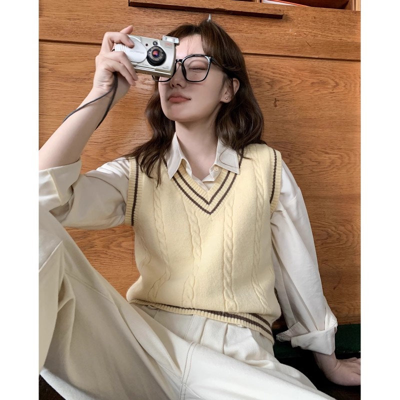 Hello Canon College Style Contrast V-neck Striped Knitted Vest Women's Early Autumn New Layered Loose Vest