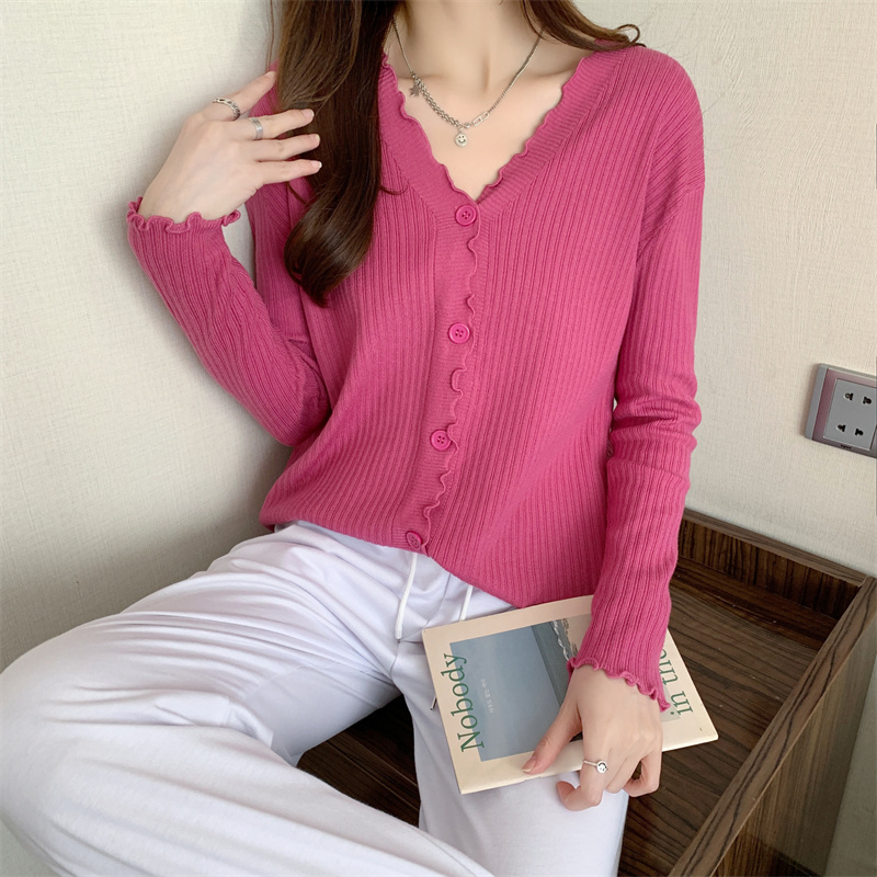 Plus size early autumn new slim long-sleeved tops for fat girls with fungus edge v-neck knitted cardigan jacket bottoming shirt for women