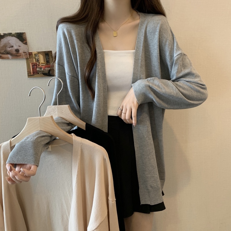 Gray knitted cardigan jacket for women in autumn and winter, large size for fat mm, lazy style, loose outer wear, mid-length V-neck sweater