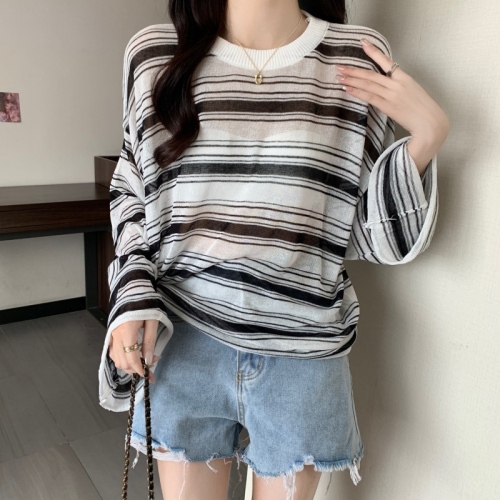 Korean style large size fat mm loose lazy striped round neck sweater for women