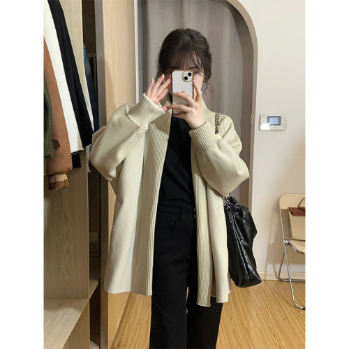 Hong Kong style retro chic sweater jacket for women in autumn and winter new style Japanese lazy retro knitted cardigan thickened