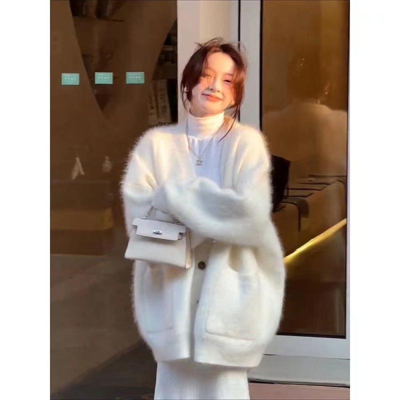 Winter new Korean style mink velvet cardigan women's niche lazy style sweater mid-length loose knitted jacket trendy