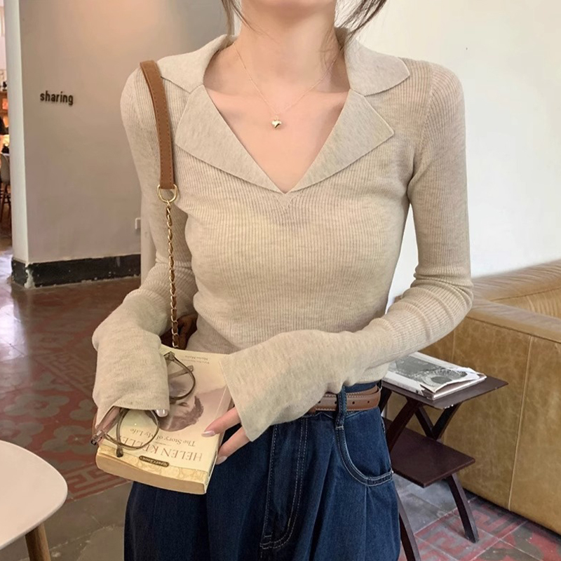 Polo collar long-sleeved thin sweater 2024 new women's autumn Korean design slim soft waxy bottoming sweater