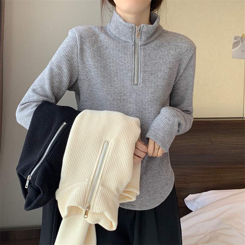 Autumn and winter fat girl new solid color zipper half turtleneck plus velvet warm and stylish slimming simple versatile bottoming shirt