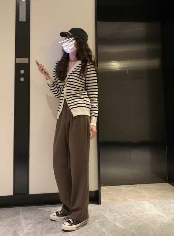 viiwen classic striped control, can be worn alone or layered, soft and waxy V-neck striped knitted cardigan small jacket