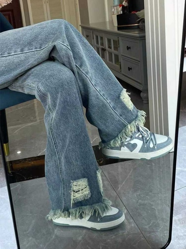 Raw edge ripped straight jeans, plus size women's fat mm cover the crotch, slim pear-shaped figure, legs, thick ass, big pants