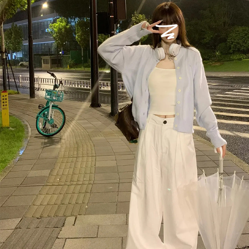 Early autumn light blue sweater cardigan autumn new women's wear tops and women's sweater jackets