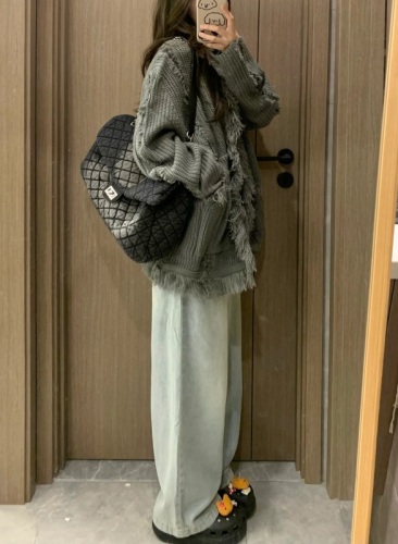 New autumn and winter Korean style niche loose and versatile versatile salty or sweet gray knitted sweater cardigan jacket for women