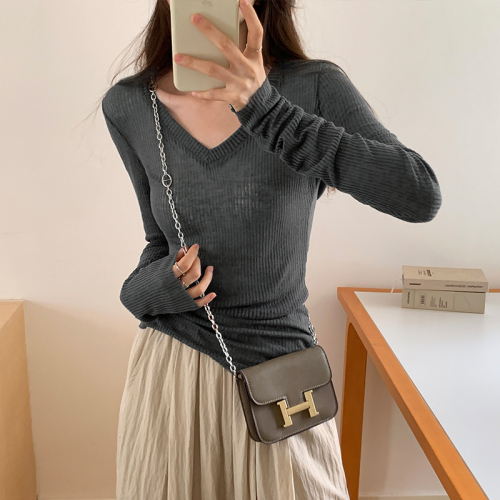 Autumn sexy hottie V-neck knitted long-sleeved T-shirt for women stretchy slim fit inner layering shirt