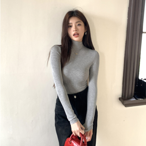 Real shot of 2024 autumn and winter new style half turtleneck slim long-sleeved bottoming shirt for women European and American tight hot girls versatile tops