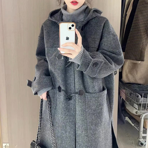 Hepburn style horn button woolen coat for women autumn and winter new style high-end thickened woolen coat for small people