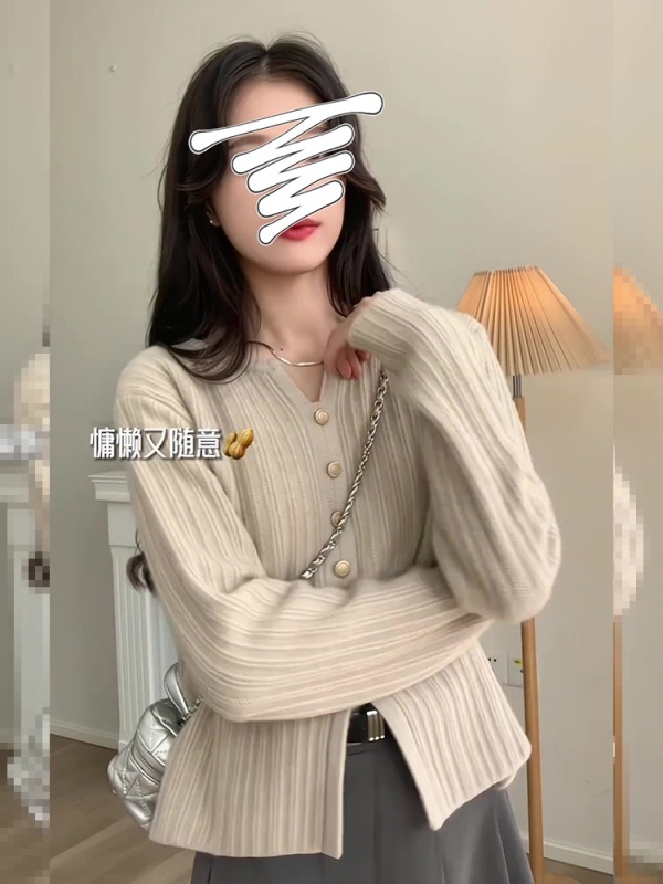 Autumn Korean style simple knitted sweater, temperament and versatile design woolen top