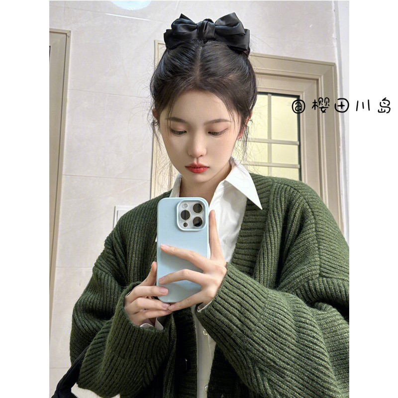 Autumn and winter lazy style cardigan sweater jacket for women retro loose thickened soft waxy V-neck sweater