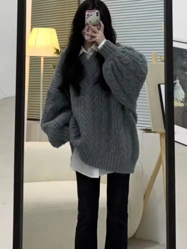 Dongdaemun Twist Sweater Women's Autumn and Winter V-neck Lazy Style Loose Design Niche Japanese Retro Mid-Length Style