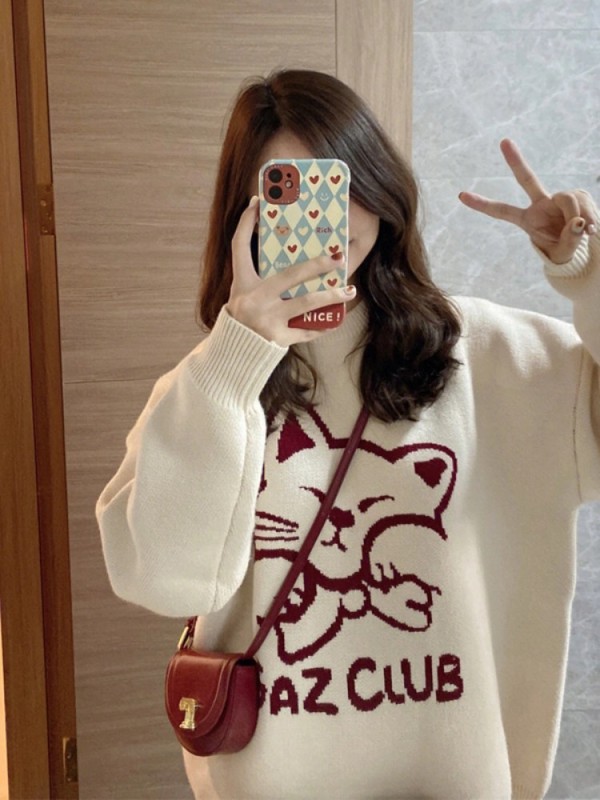 Cat lazy style pullover sweater for women in autumn and winter loose design niche thickened round neck outer wear bottoming sweater