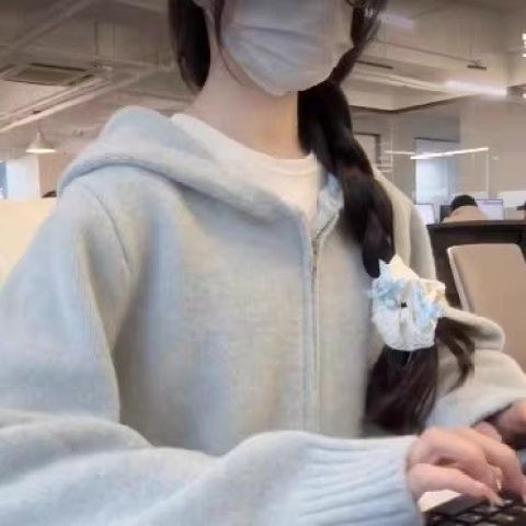 Gentle pink hooded sweater jacket for women in autumn and winter new popular style lazy style knitted cardigan top