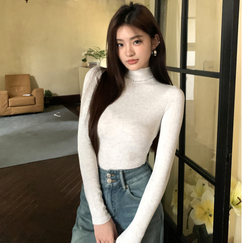 Real shot of 2024 autumn and winter new style half turtleneck slim long-sleeved bottoming shirt for women European and American tight hot girls versatile tops