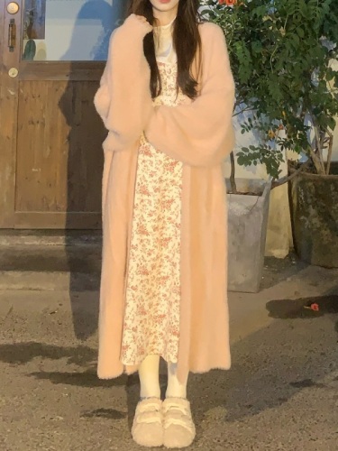 A sweet peach yikett Winter Chapter Cherry Blossom Promise Warm and soft waxy peach pink mink velvet long sweater cardigan