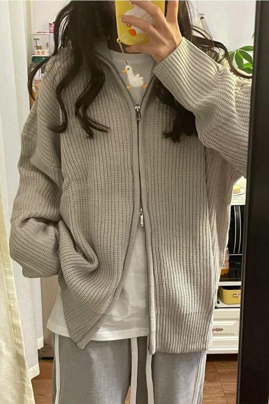 Japanese retro loose lazy style sweater women's new autumn and winter design knitted cardigan jacket spring and autumn