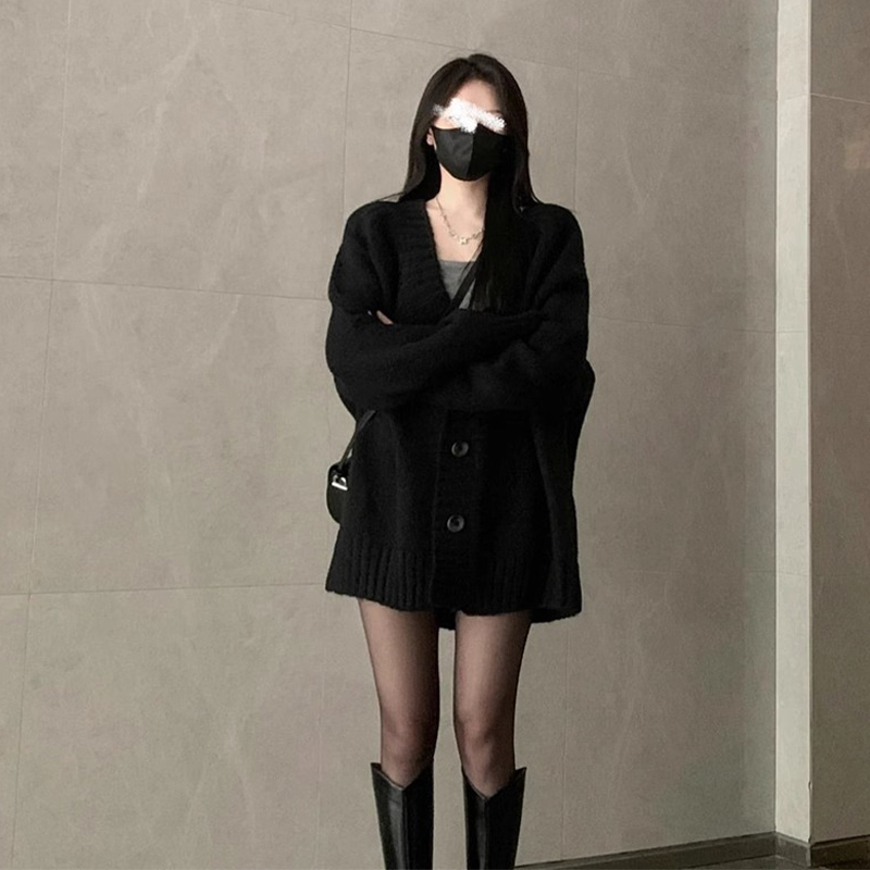 Two-piece suit for small people, high-end black dress, new autumn women's autumn and winter long skirt
