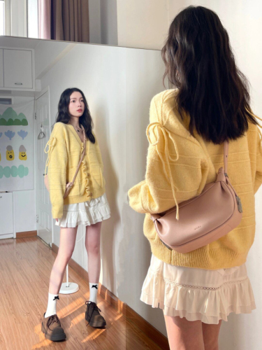 Spot gentle petal placket V-neck sweater cardigan for women milk yellow bow tie sweater autumn coat