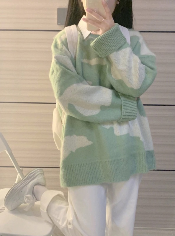 Japanese retro contrast color sweater for women in autumn and winter loose thickened lazy style bf soft and waxy gentle inner bottoming sweater